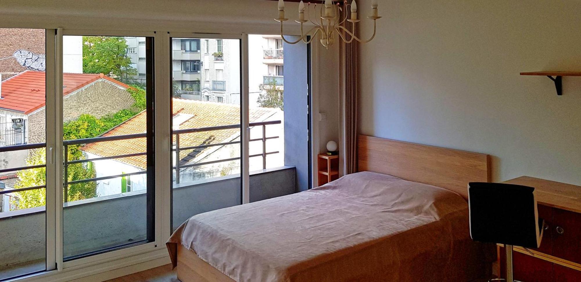 Chic Parisian Studio Retreat Bright Spacious And Secure Parking Екстер'єр фото